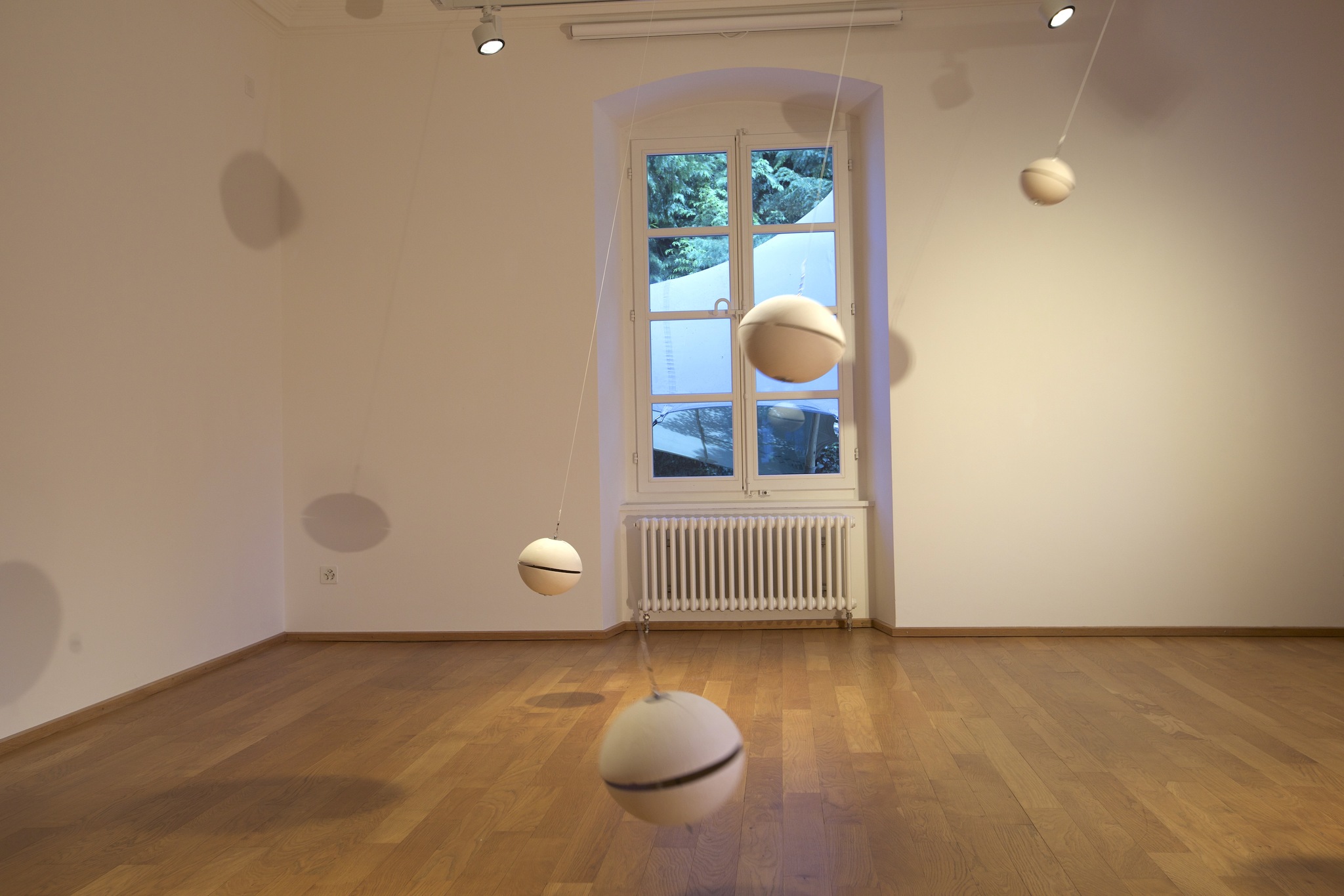 Installation Julian Vogel: CHINA SERIES #11